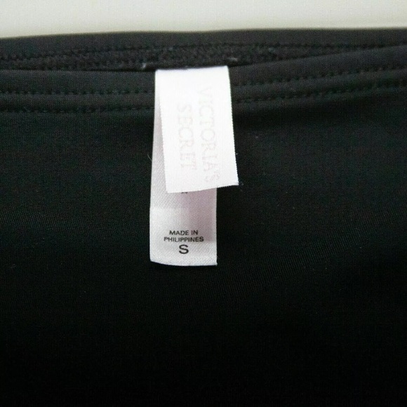 Victoria’s Secret Strappy Back Bikini Set Size S - Picture 7 of 7